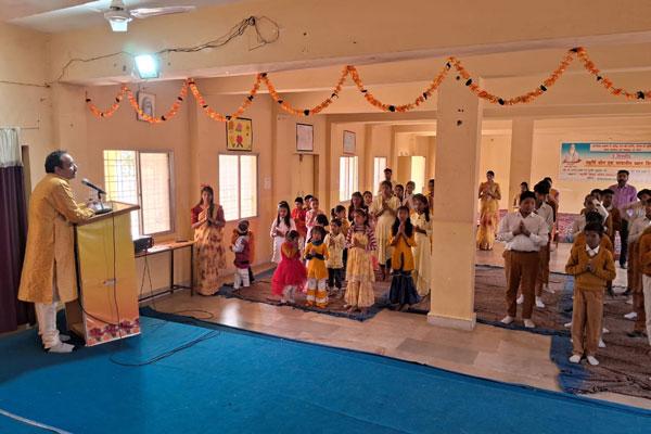 Vasant Panchmi was celebrated enthusiastically with great festivity at school campus. 

